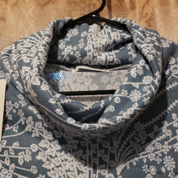 Jon & Anna Printed Sweater Dress - Picture 2 of 5